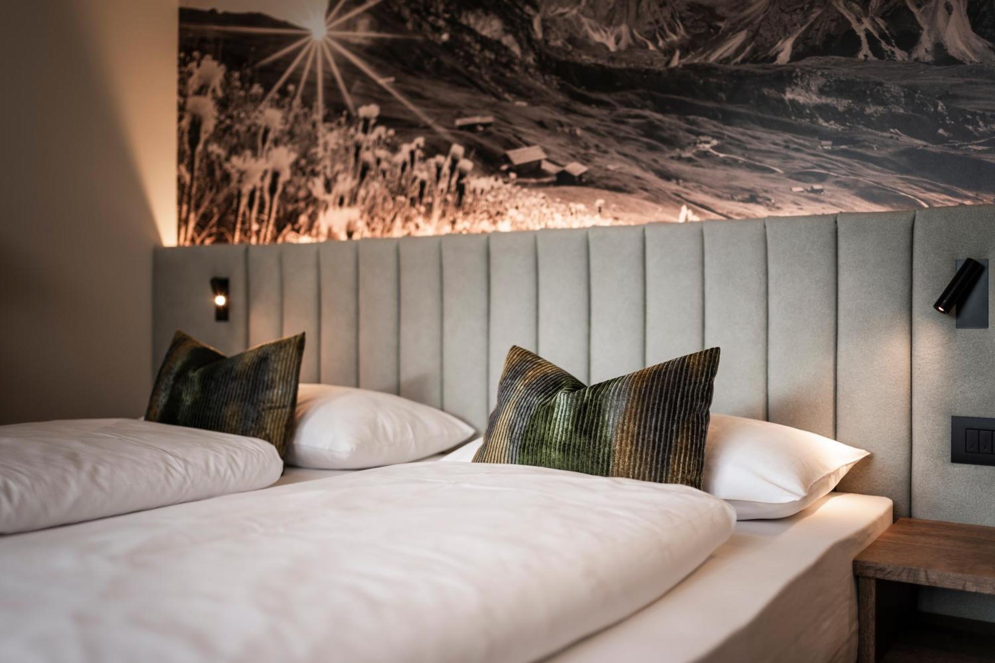 Hotel Belaval Selva di Val Gardena Extérieur photo