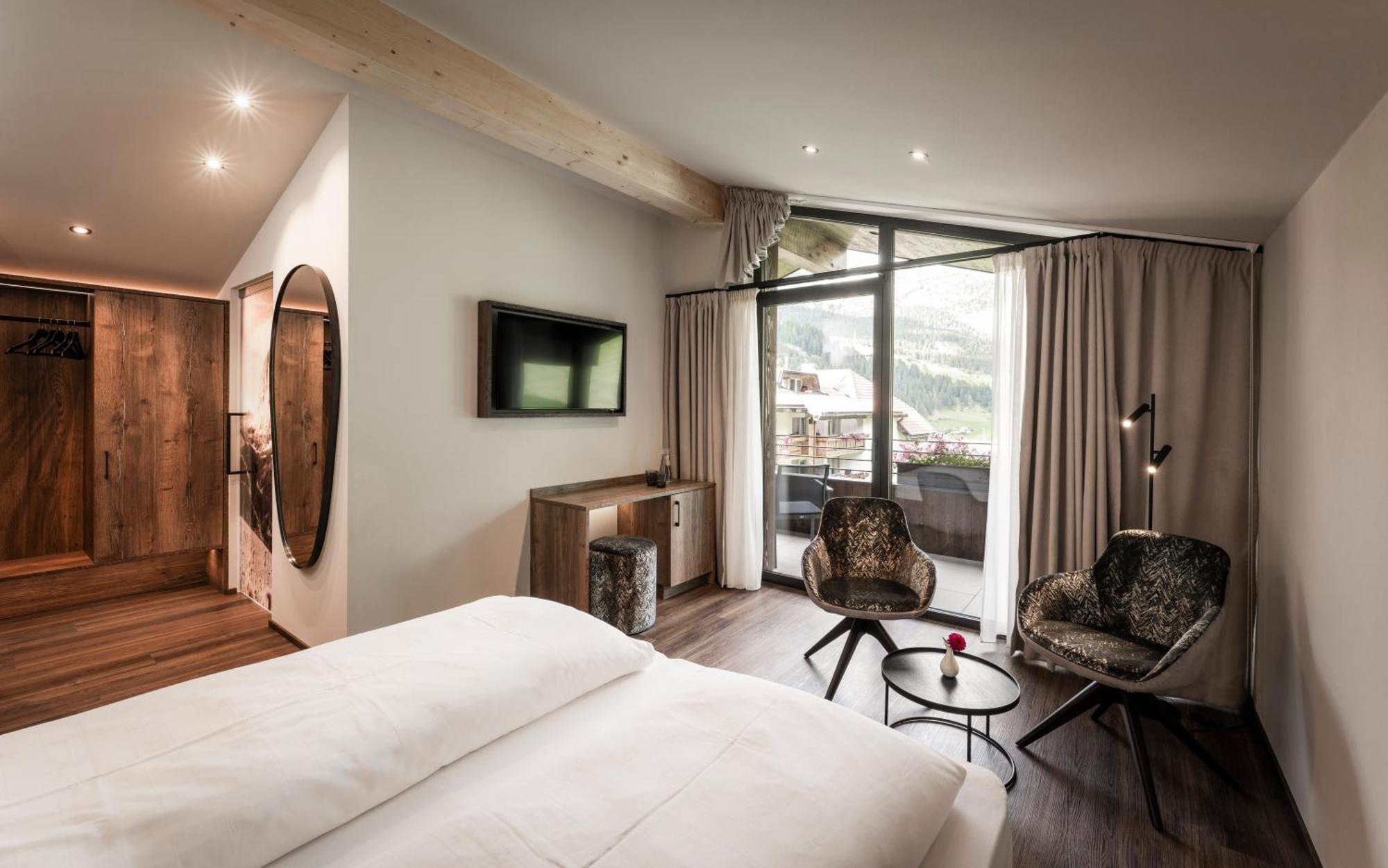 Hotel Belaval Selva di Val Gardena Extérieur photo